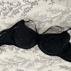 Curvy Couture Intimates Black Bra 40G